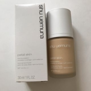 シュウウエムラ(shu uemura)のshu uemura ペタルスキン フルイド ファンデーション 764 (ファンデーション)