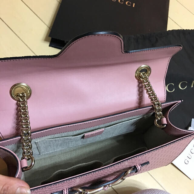 Gucci(グッチ)の売り切れ‼️グッチ  肩掛けバック レディースのバッグ(ショルダーバッグ)の商品写真