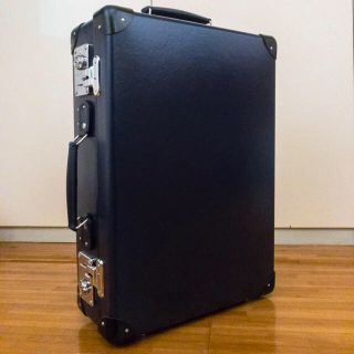 グローブトロッター(GLOBE-TROTTER)のグローブトロッター 20インチ ネイビー(スーツケース/キャリーバッグ)