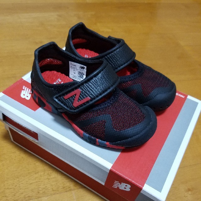 New Balance(ニューバランス)の未使用★newbalance キッズ/ベビー/マタニティのキッズ靴/シューズ(15cm~)(サンダル)の商品写真