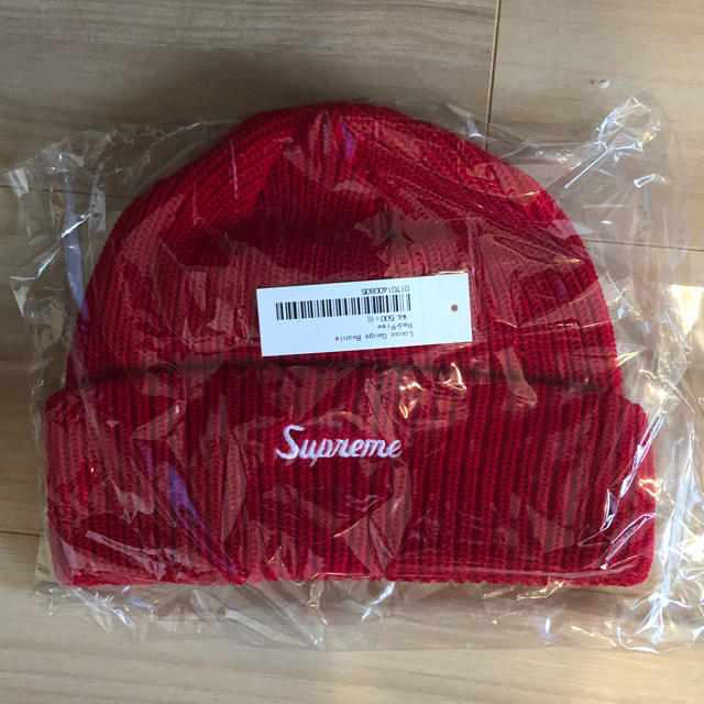 Supreme(シュプリーム)のSupreme Loose Gauge Beanie Red メンズの帽子(ニット帽/ビーニー)の商品写真
