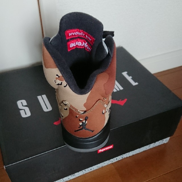 Supreme(シュプリーム)の Supreme シュプリーム ナイキ エアジョーダン5  スニーカー メンズの靴/シューズ(スニーカー)の商品写真