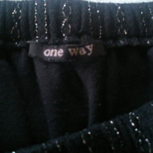 one*way(ワンウェイ)のone way 黒レーススカート レディースのスカート(ミニスカート)の商品写真