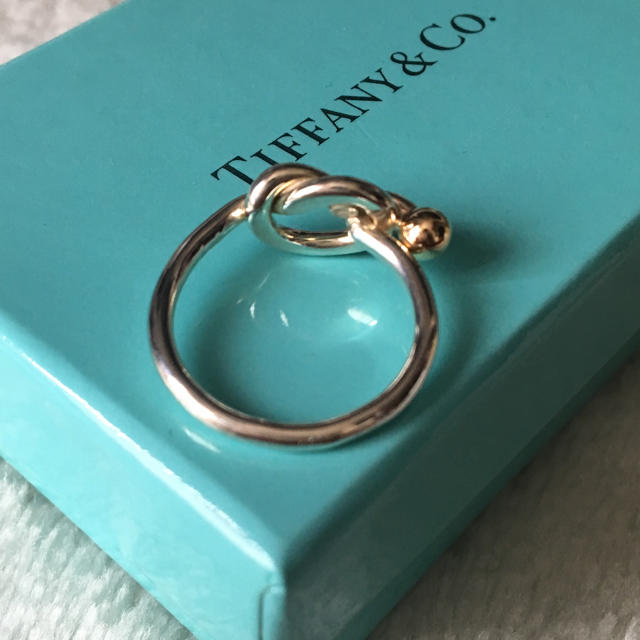 Tiffany & Co.(ティファニー)の《美品》 Tiffany& Co ティファニーのシルバーとゴールドのコンビリング レディースのアクセサリー(リング(指輪))の商品写真