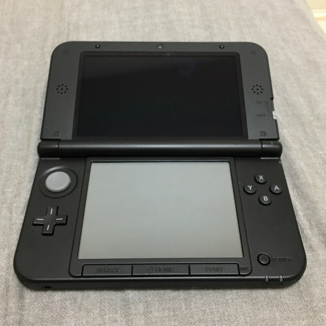 Nintendo 3DS LL