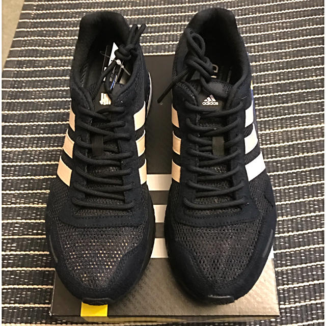 UNDEFEATED(アンディフィーテッド)の値下げ！27cm  adidas x Undefeated   メンズの靴/シューズ(スニーカー)の商品写真