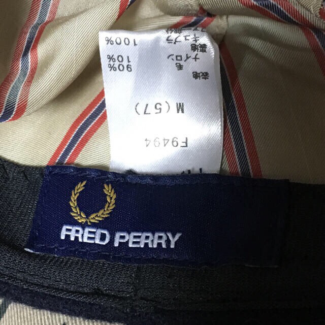 FRED PERRY(フレッドペリー)の美品❣️ めちゃ可愛い♡フレッドペリー ファー付き 帽子 キャスケット レディースの帽子(キャスケット)の商品写真
