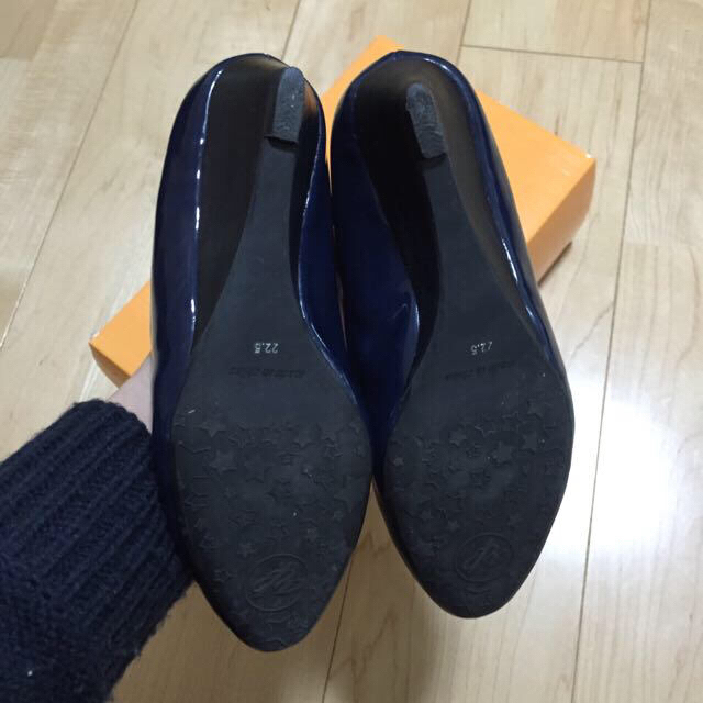 茶子様 アミドゥパ エナメル パンプス レディースの靴/シューズ(ハイヒール/パンプス)の商品写真