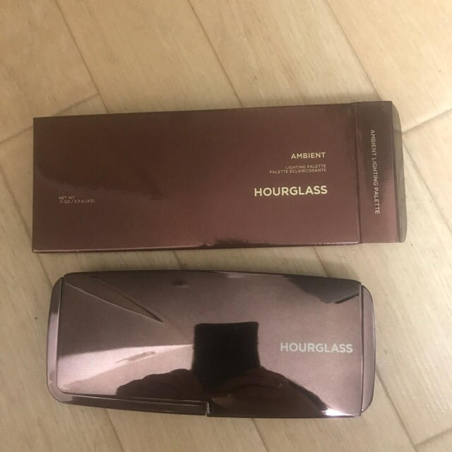 Sephora(セフォラ)のhourglass パレット/HOURGLASS   コスメ/美容のベースメイク/化粧品(フェイスカラー)の商品写真