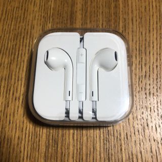 アイフォーン(iPhone)の値下げ Apple イヤホン【純正】(ヘッドフォン/イヤフォン)