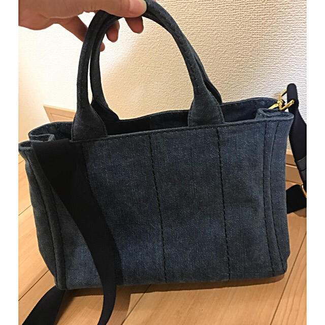 PRADA(プラダ)の専用 PRADA カナパ  値下げ！！ レディースのバッグ(ショルダーバッグ)の商品写真