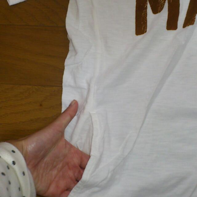 CUBE SUGAR(キューブシュガー)の白のロゴTシャツ レディースのトップス(Tシャツ(半袖/袖なし))の商品写真