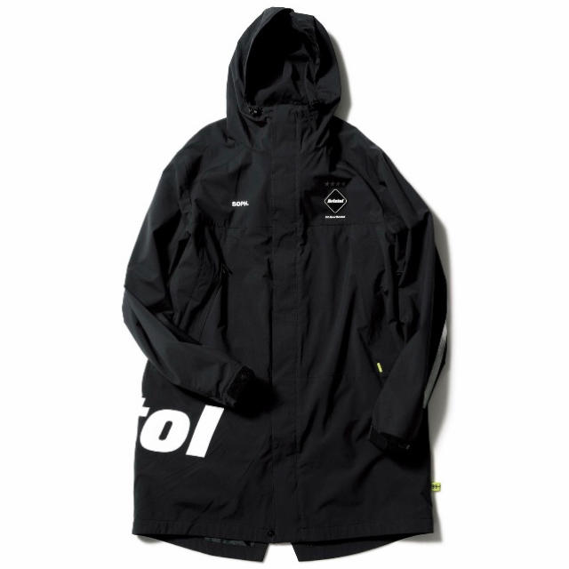 F.C.R.B.(エフシーアールビー)のFCRB Sサイズ TOUR BENCH COAT 新品未使用 メンズのジャケット/アウター(ナイロンジャケット)の商品写真