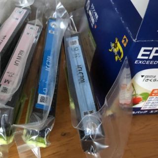 エプソン(EPSON)のEPSONカラリオ インク(PC周辺機器)