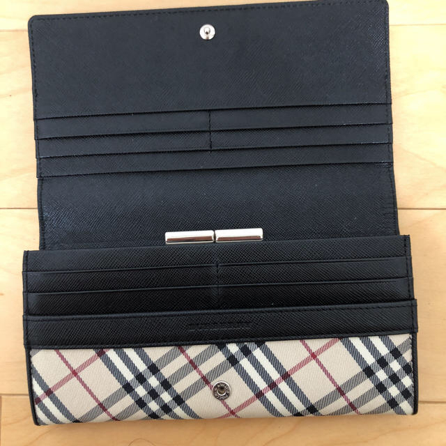 BURBERRY(バーバリー)の[美品]バーバリー長財布 レディースのファッション小物(財布)の商品写真