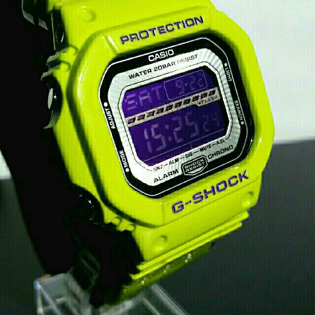 G-SHOCK GLS-5600V  G-LIDE  白／黒