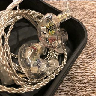 ultimate ears 4pro 生産終了　激レア　custom iem(ヘッドフォン/イヤフォン)