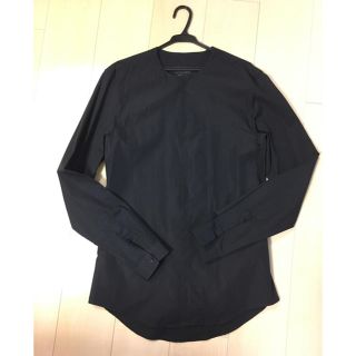 ザラ(ZARA)のZARA ブラックシャツ(シャツ)