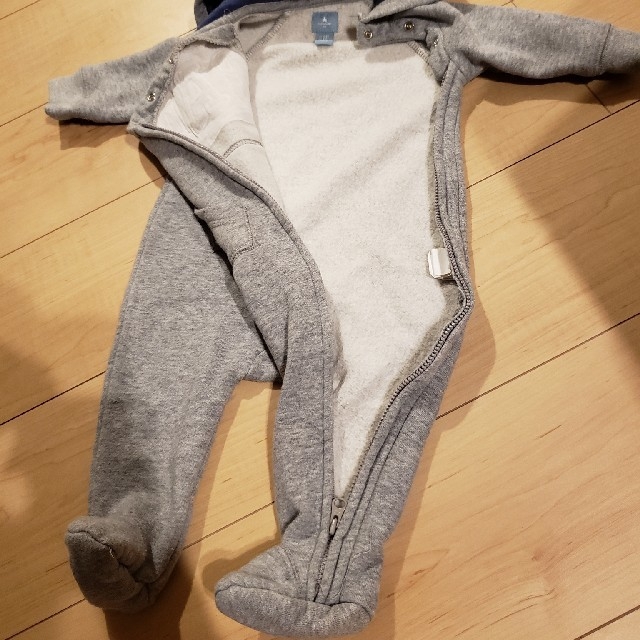 babyGAP(ベビーギャップ)のbabyGAP くま耳 裏起毛カバーオール キッズ/ベビー/マタニティのベビー服(~85cm)(カバーオール)の商品写真