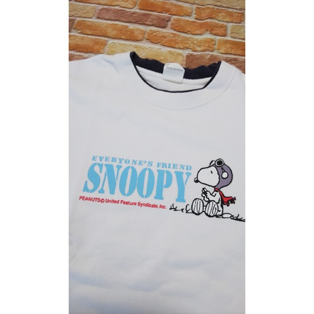 SNOOPY(スヌーピー)のスヌーピー　半袖Tシャツ　ホワイト　サイズM メンズのトップス(Tシャツ/カットソー(半袖/袖なし))の商品写真