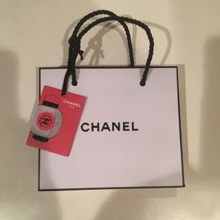 シャネル(CHANEL)のシャネルショッパーとノベルティチャーム(ショップ袋)