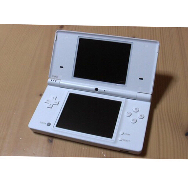 任天堂 DSi エンタメ/ホビーのエンタメ その他(その他)の商品写真