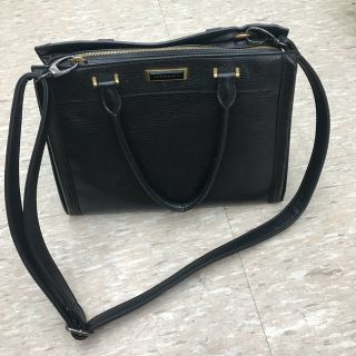 チャールズアンドキース(Charles and Keith)のCharle & Keith ショルダーバッグ レディース 中古品(ショルダーバッグ)