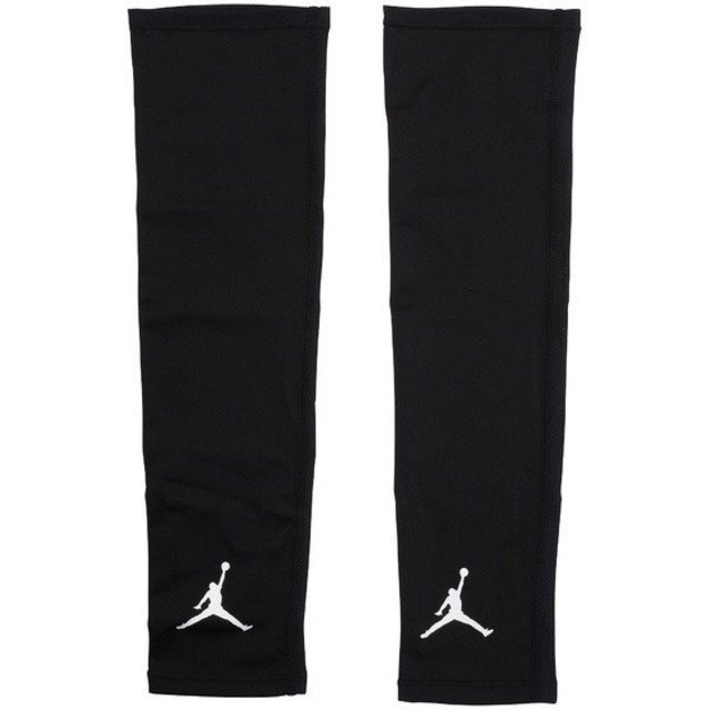 NIKE(ナイキ)の新品 SM NIKE jordan shooter sleeves アームカバー レディースのファッション小物(手袋)の商品写真