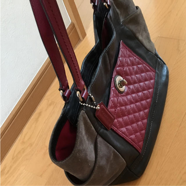 COACH(コーチ)の❣️COACH レザースエードショルダーバッグ美品❣️ レディースのバッグ(ショルダーバッグ)の商品写真