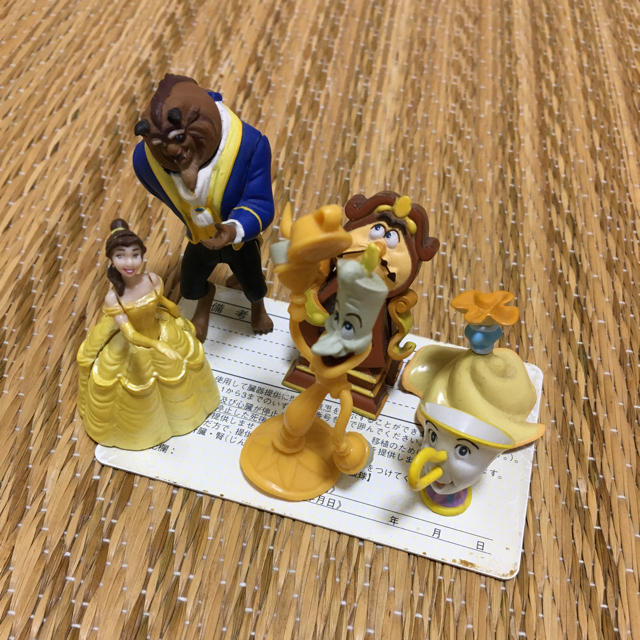 Disney(ディズニー)の美女と野獣 フィギュア セット エンタメ/ホビーのおもちゃ/ぬいぐるみ(キャラクターグッズ)の商品写真