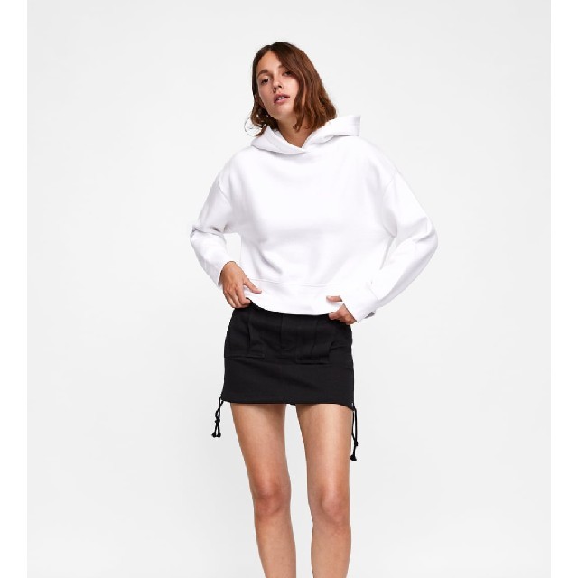 ZARA(ザラ)のZARA パーカー M ホワイト レディースのトップス(パーカー)の商品写真