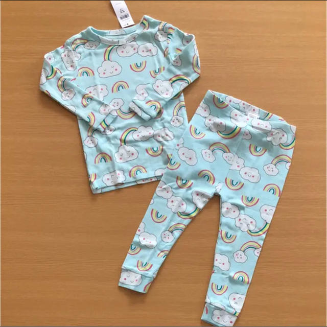 babyGAP(ベビーギャップ)のbabyGAP ☆新品パジャマ上下 90 キッズ/ベビー/マタニティのキッズ服女の子用(90cm~)(パジャマ)の商品写真