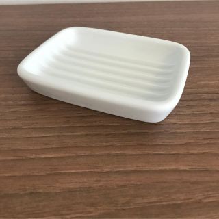 ムジルシリョウヒン(MUJI (無印良品))の白磁ソープディッシュ(タオル/バス用品)