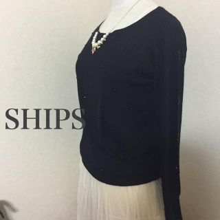 シップス(SHIPS)のSHIPSフラワービジュー付ニット(ニット/セーター)