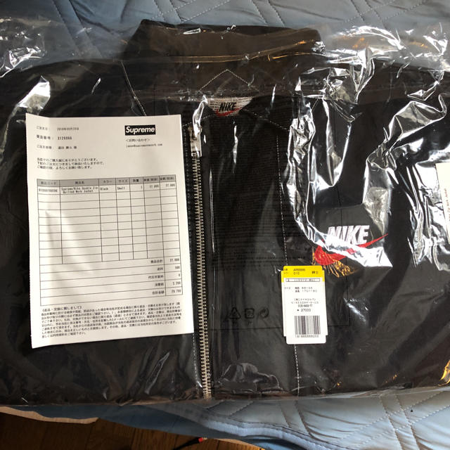 Supreme(シュプリーム)のヨースケ様専用シュプリーム ナイキ ジャケット 黒 Sサイズ メンズのジャケット/アウター(ナイロンジャケット)の商品写真