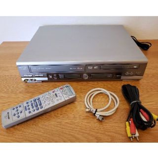 シャープ(SHARP)のシャープ VHS・DVDデッキ DV-GH550 中古(DVDプレーヤー)