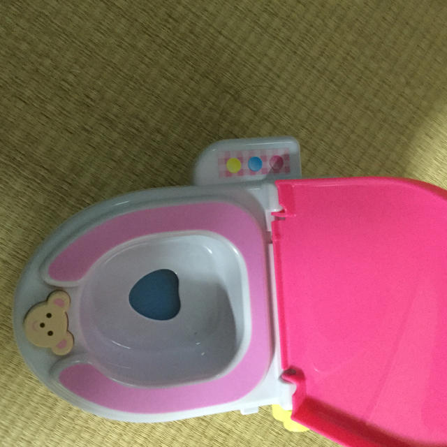 メルちゃんトイレ キッズ/ベビー/マタニティのおもちゃ(ぬいぐるみ/人形)の商品写真