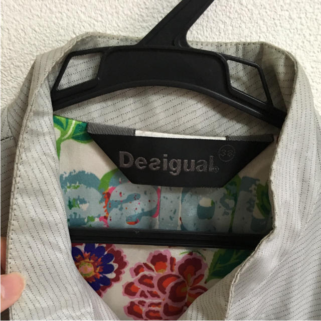 DESIGUAL(デシグアル)のDesigual 個性派コート レディースのジャケット/アウター(スプリングコート)の商品写真