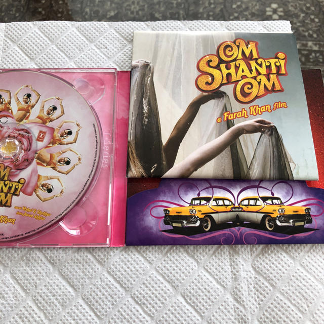 OM SHANTI OM エンタメ/ホビーのCD(ワールドミュージック)の商品写真