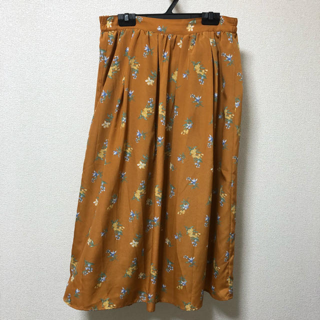 ehka sopo(エヘカソポ)のehka sopo 花柄スカート レディースのスカート(ひざ丈スカート)の商品写真
