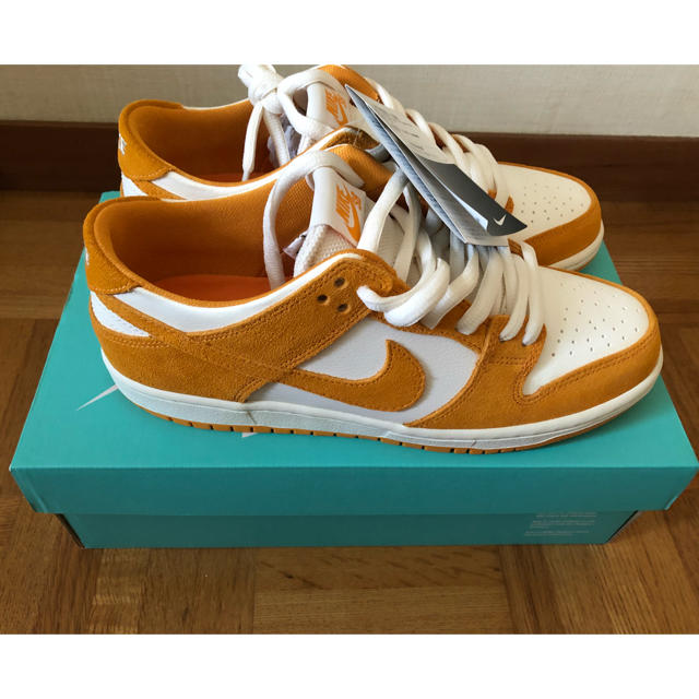 NIKE(ナイキ)のNIKE SB ZOOM DUNK LOW PRO 27cm メンズの靴/シューズ(スニーカー)の商品写真