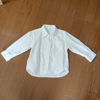 ムジルシリョウヒン(MUJI (無印良品))の☆無印良品☆白シャツ サイズ90(Tシャツ/カットソー)