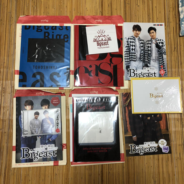 東方神起(トウホウシンキ)の値下げ 新品 東方神起 ファンクラブの雑誌等 エンタメ/ホビーのCD(K-POP/アジア)の商品写真