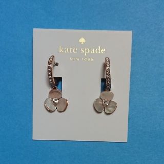 ケイトスペードニューヨーク(kate spade new york)のchuchu様専用 ケイトスペード パンジーモチーフパールクリスタルフープピアス(ピアス)