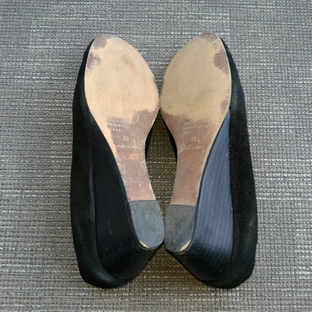 MARGARET HOWELL(マーガレットハウエル)のマーガレットハウエル  黒  パンプス レディースの靴/シューズ(ハイヒール/パンプス)の商品写真