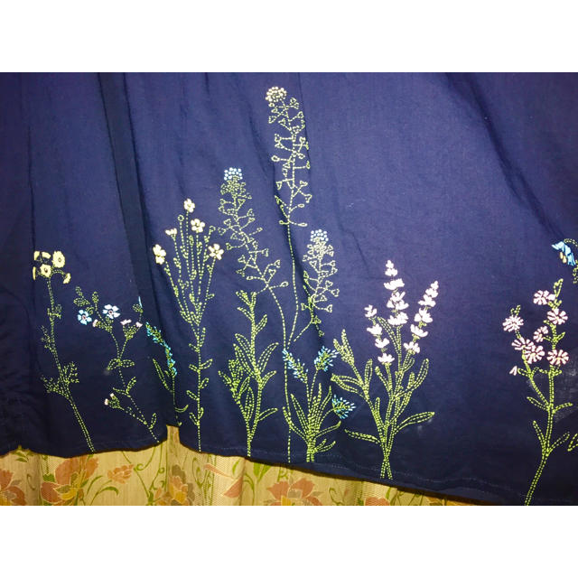 SM2(サマンサモスモス)のSM2 裾花プリントプルオーバー レディースのトップス(シャツ/ブラウス(半袖/袖なし))の商品写真