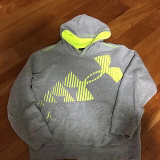 アンダーアーマー(UNDER ARMOUR)のアンダーアーマー  パーカー  二枚  専用(ウェア)