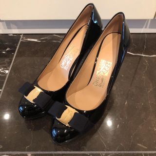 サルヴァトーレフェラガモ(Salvatore Ferragamo)のフェラガモ 新品未使用品 9㎝ヒールパンプス(ハイヒール/パンプス)