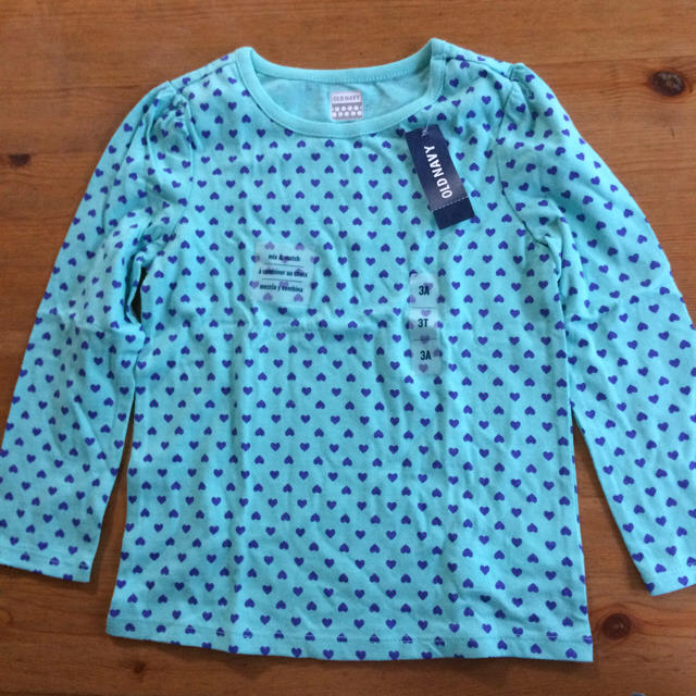 Old Navy(オールドネイビー)のロングTシャツ キッズ/ベビー/マタニティのキッズ服女の子用(90cm~)(Tシャツ/カットソー)の商品写真