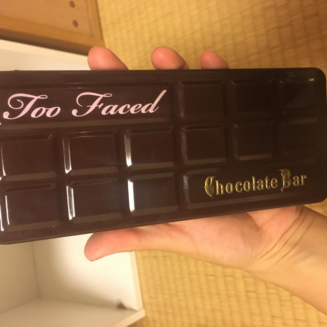 Too Faced(トゥフェイス)のToo faced chocolate bar アイシャドウパレット コスメ/美容のベースメイク/化粧品(アイシャドウ)の商品写真